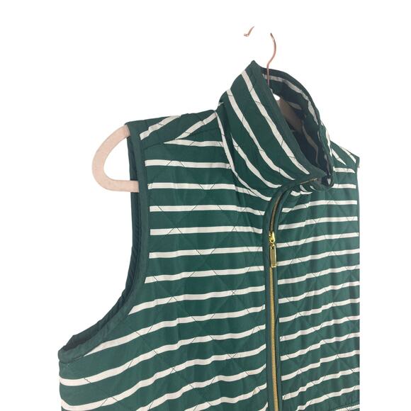 Activology Women's Sleeveless Green  Holidaycore Striped Puffer Vest - Picture 4 of 7